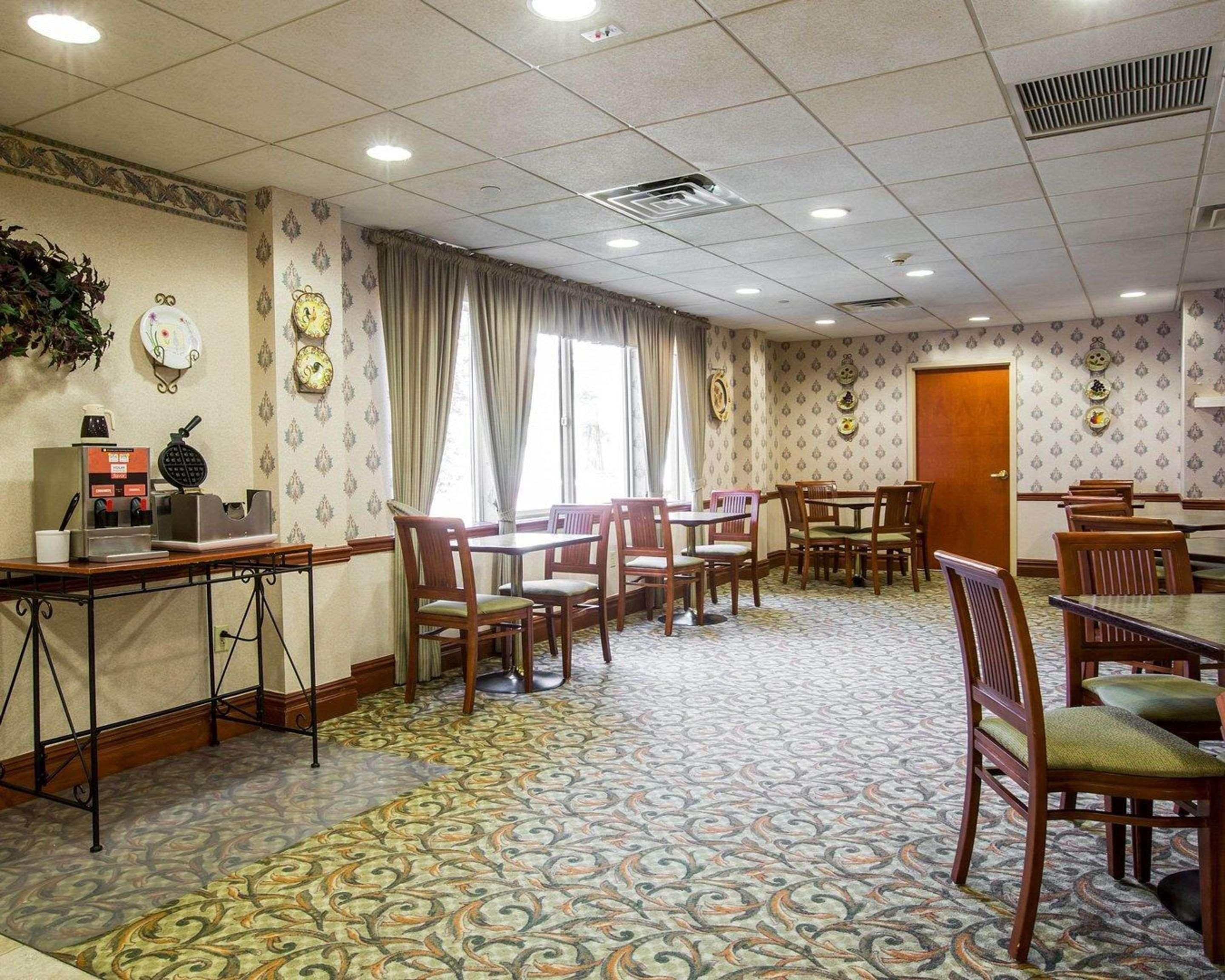 Holiday Inn Express & Suites Hawthorne - Elmsford North By Ihg Exterior foto